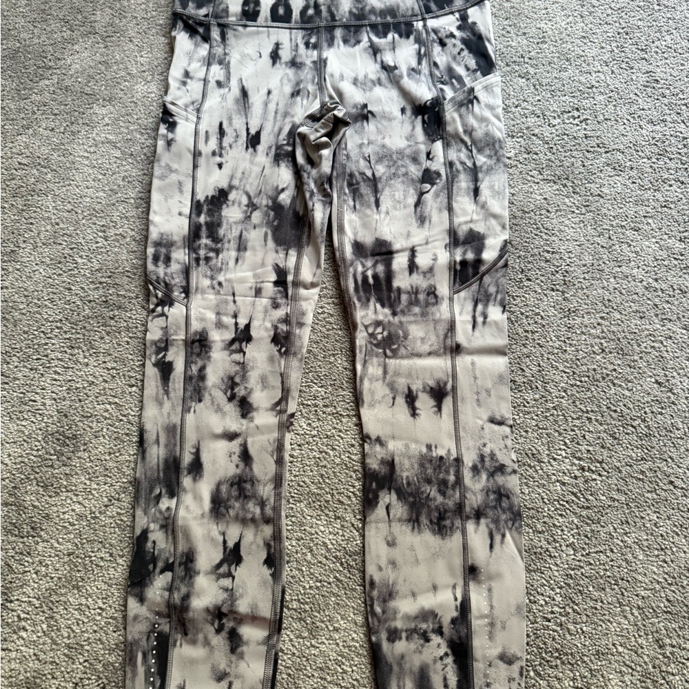 Black and Gray Tie-Dye Leggings